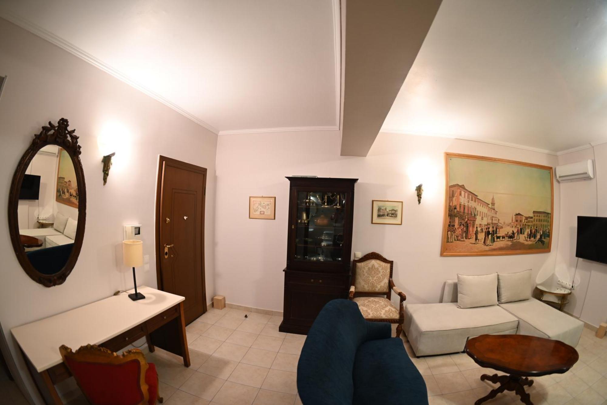 Old Gallery Gio 2 *