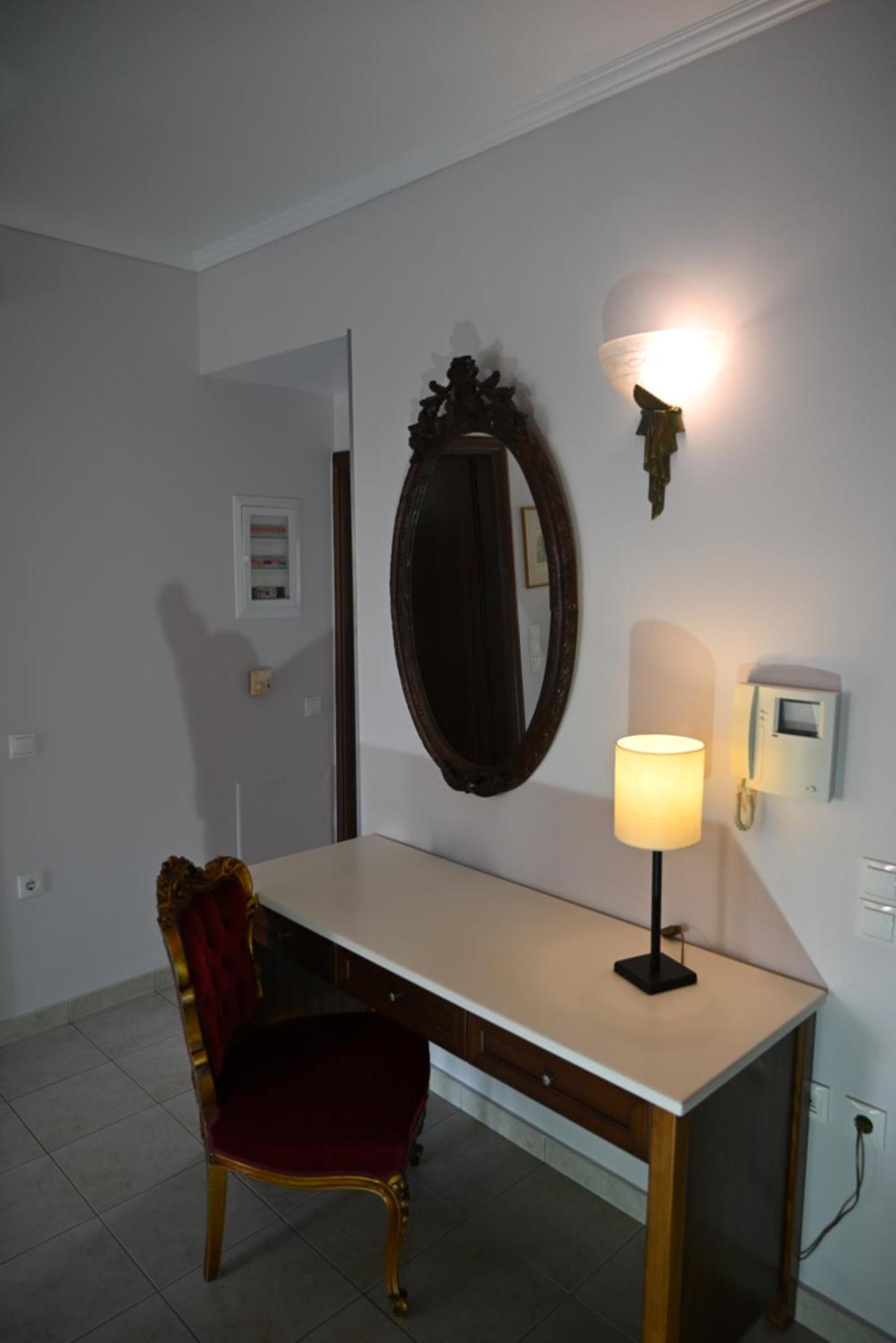 Old Gallery Gio 2 *